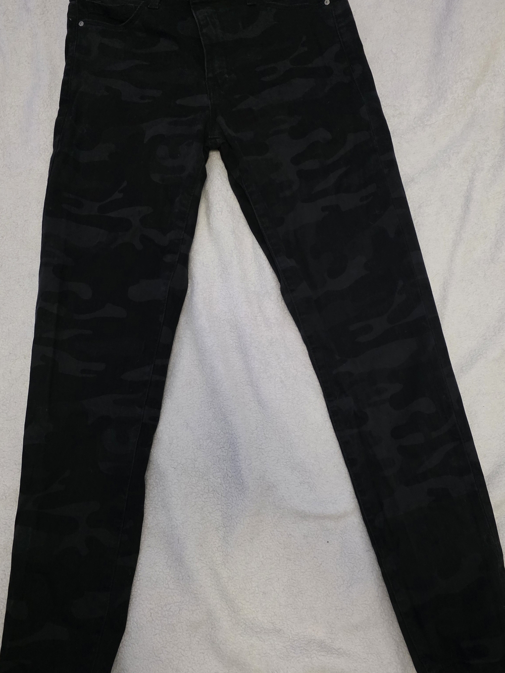 Black Camouflage Ankle Skinny Jeans